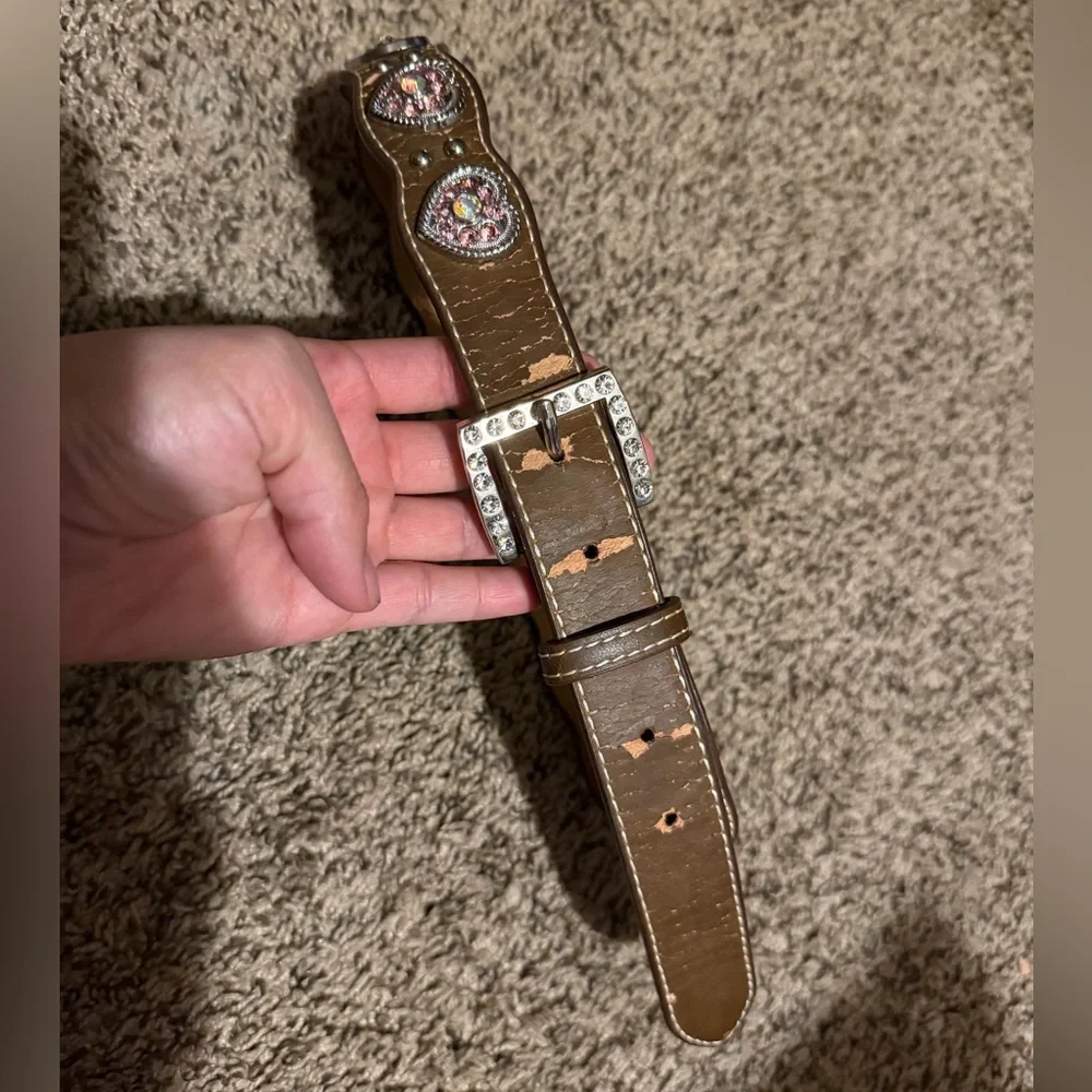 Gold Belt with Heart Accents